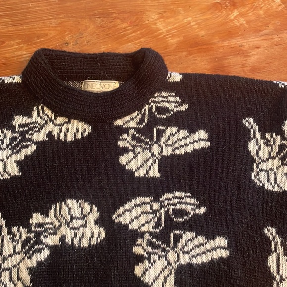Vintage chunky knit black and white turtle neck sweater. Oversized. Size S. - Picture 4 of 5